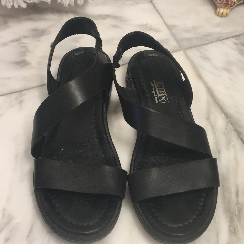PIKOLINOS Black Leather Sandals